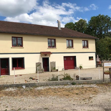 Les 3Crokignols, Maison D'Hote Familiale. Saffloz Eksteriør bilde