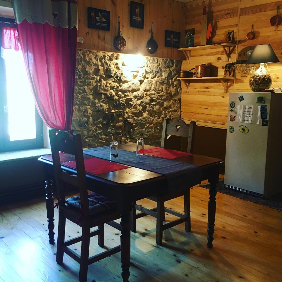 Les 3Crokignols, Maison D'Hote Familiale. Saffloz Eksteriør bilde