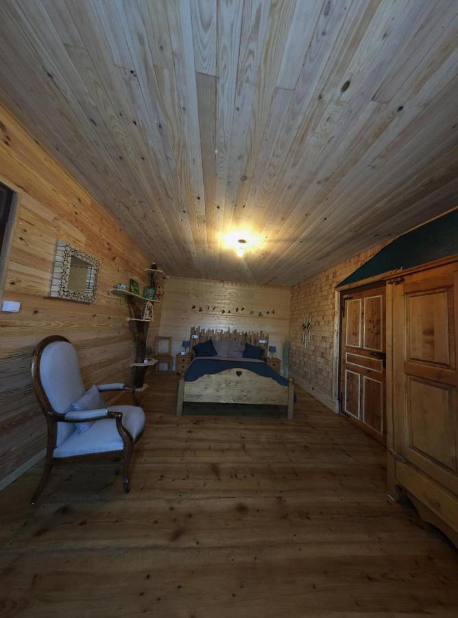Les 3Crokignols, Maison D'Hote Familiale. Saffloz Eksteriør bilde